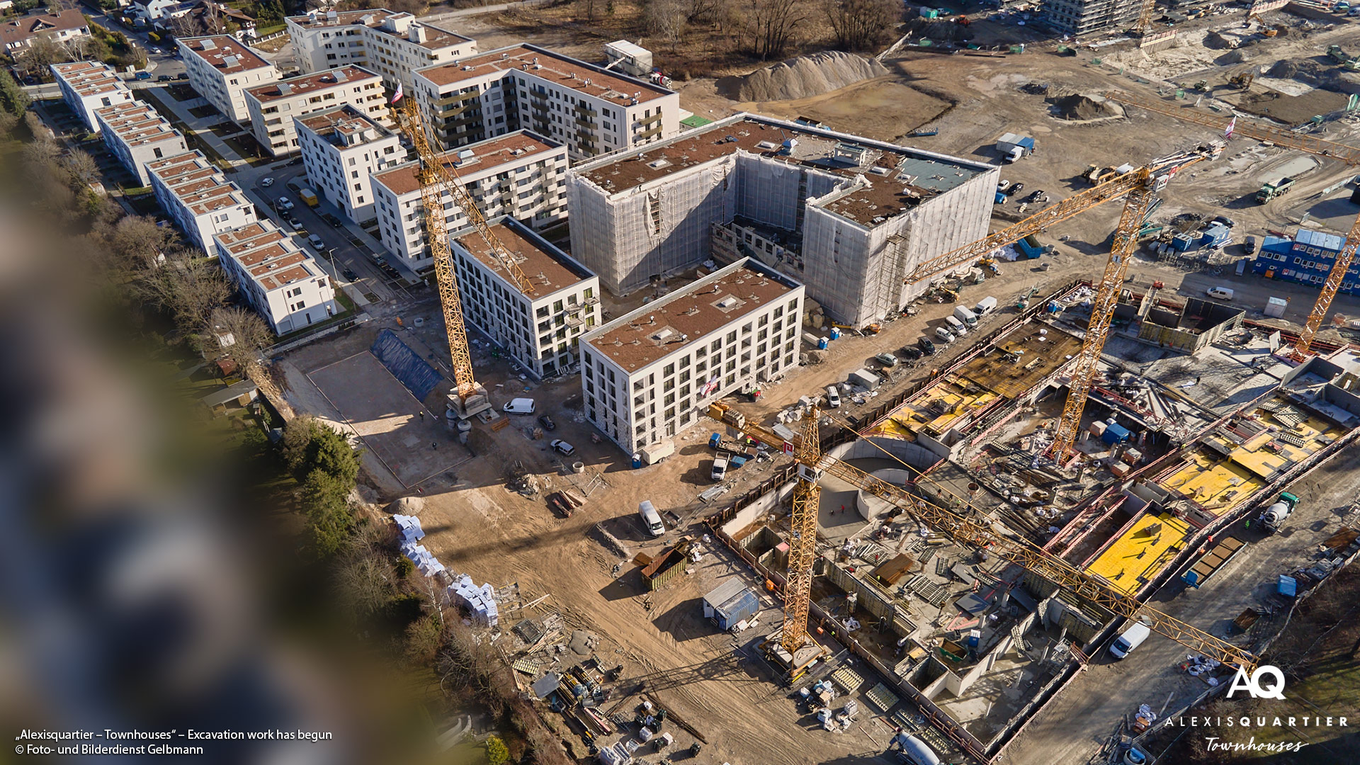 'ALEXISQUARTIER - Townhouses' in Munich-Perlach: Start of the earthworks 