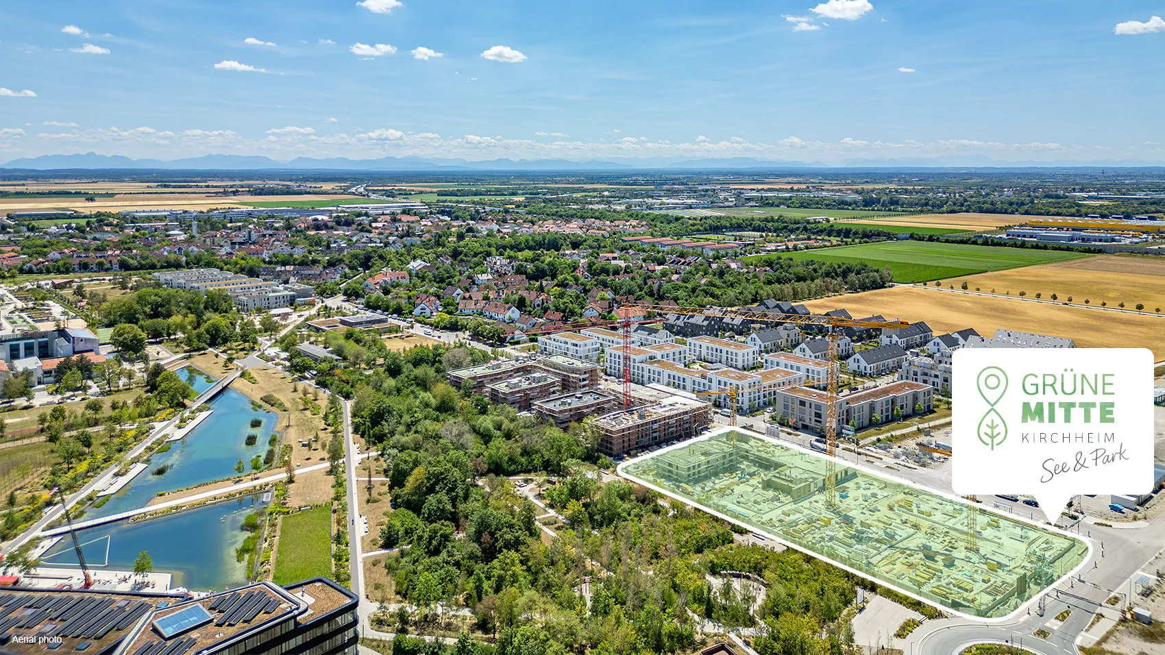 Property Kirchheim near Munich: Grüne Mitte Kirchheim - See und Park - Air view Property Kirchheim near Munich: Grüne Mitte Kirchheim - See und Park - Air view