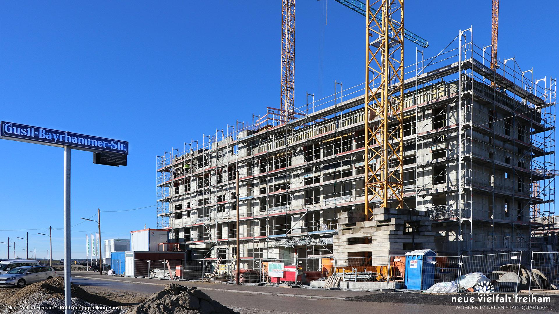 „Neue Vielfalt Freiham“ in München-Freiham: Rohbaufertigstellung Haus 1